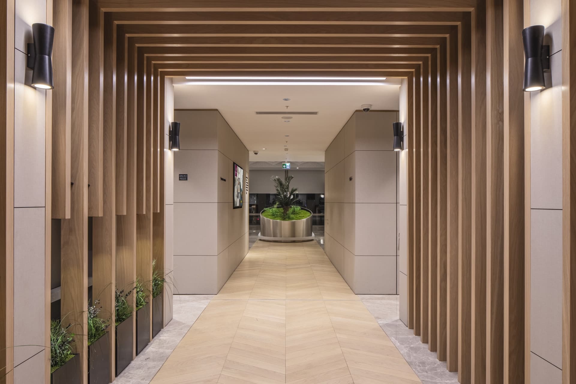 Plaza Premium Lounge - Istanbul Sabiha Gokcen International Airport - image 11